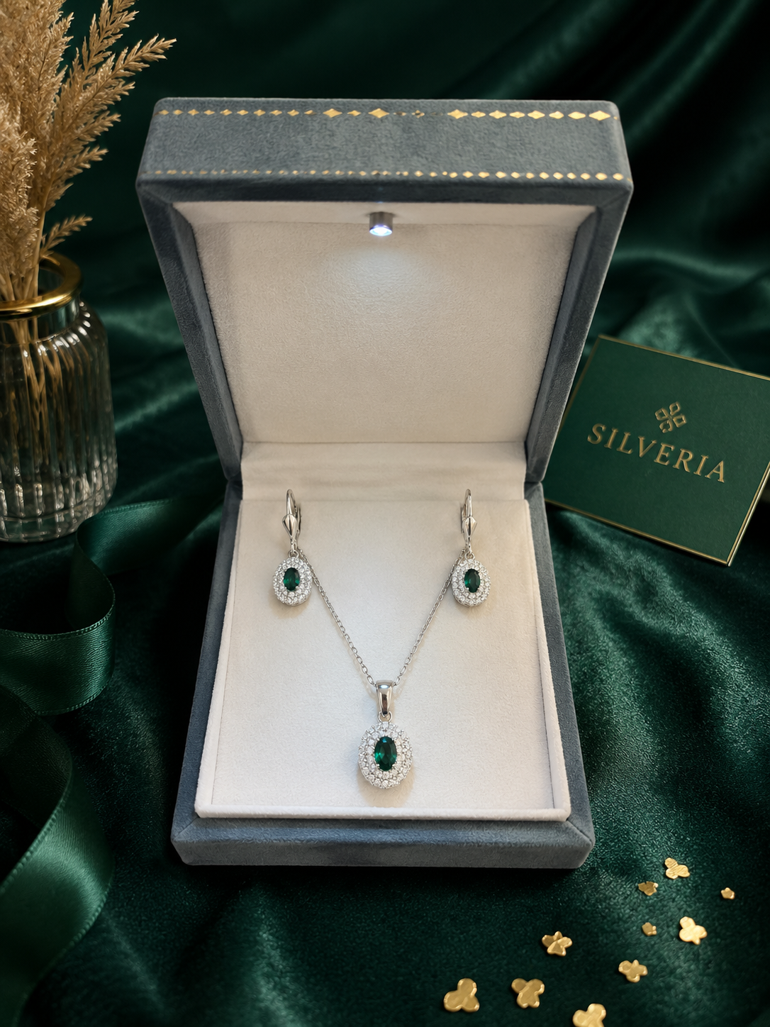 Set Emerald shine